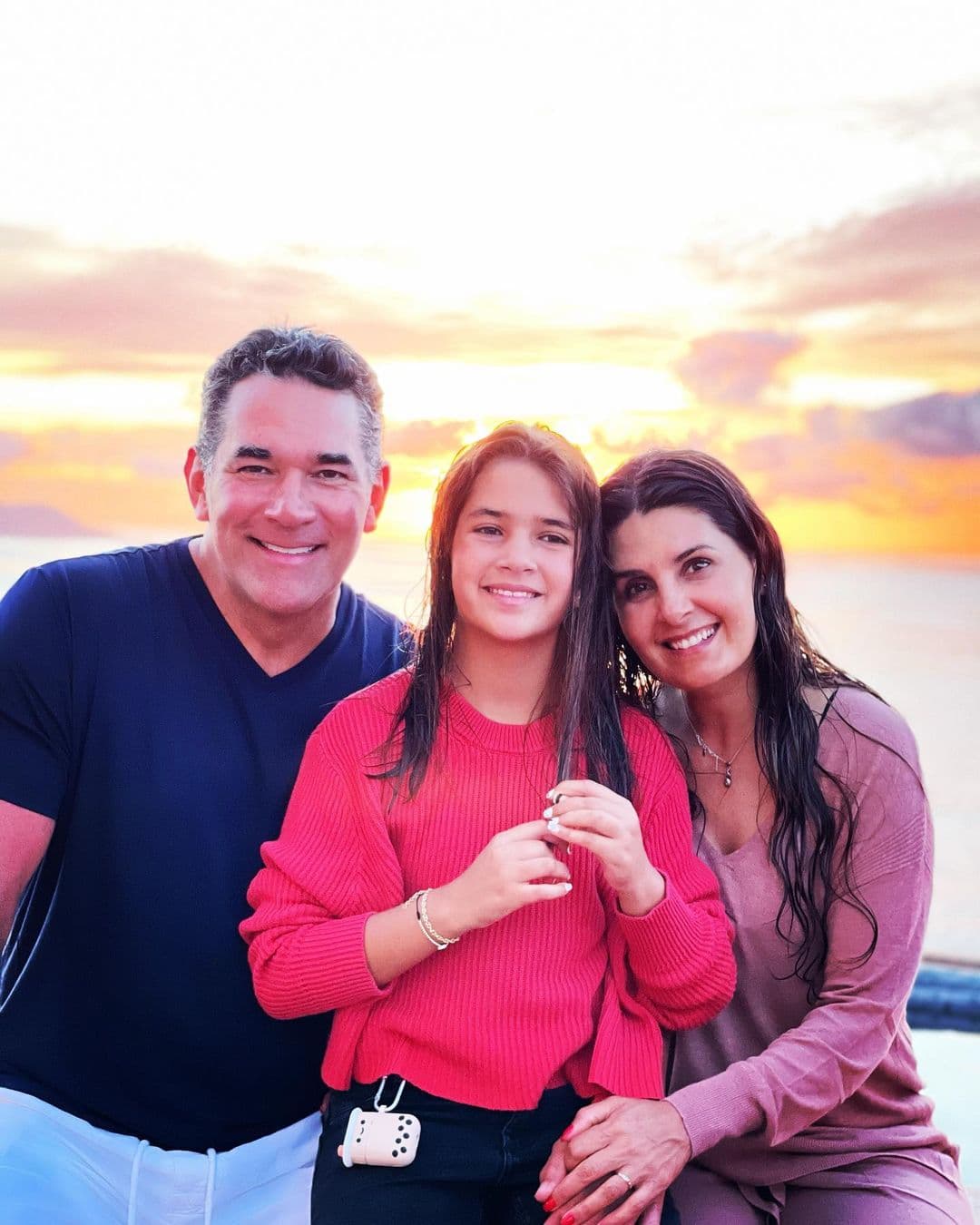 Eduardo Santamarina impacta como papá en la vida real y también en las telenovelas