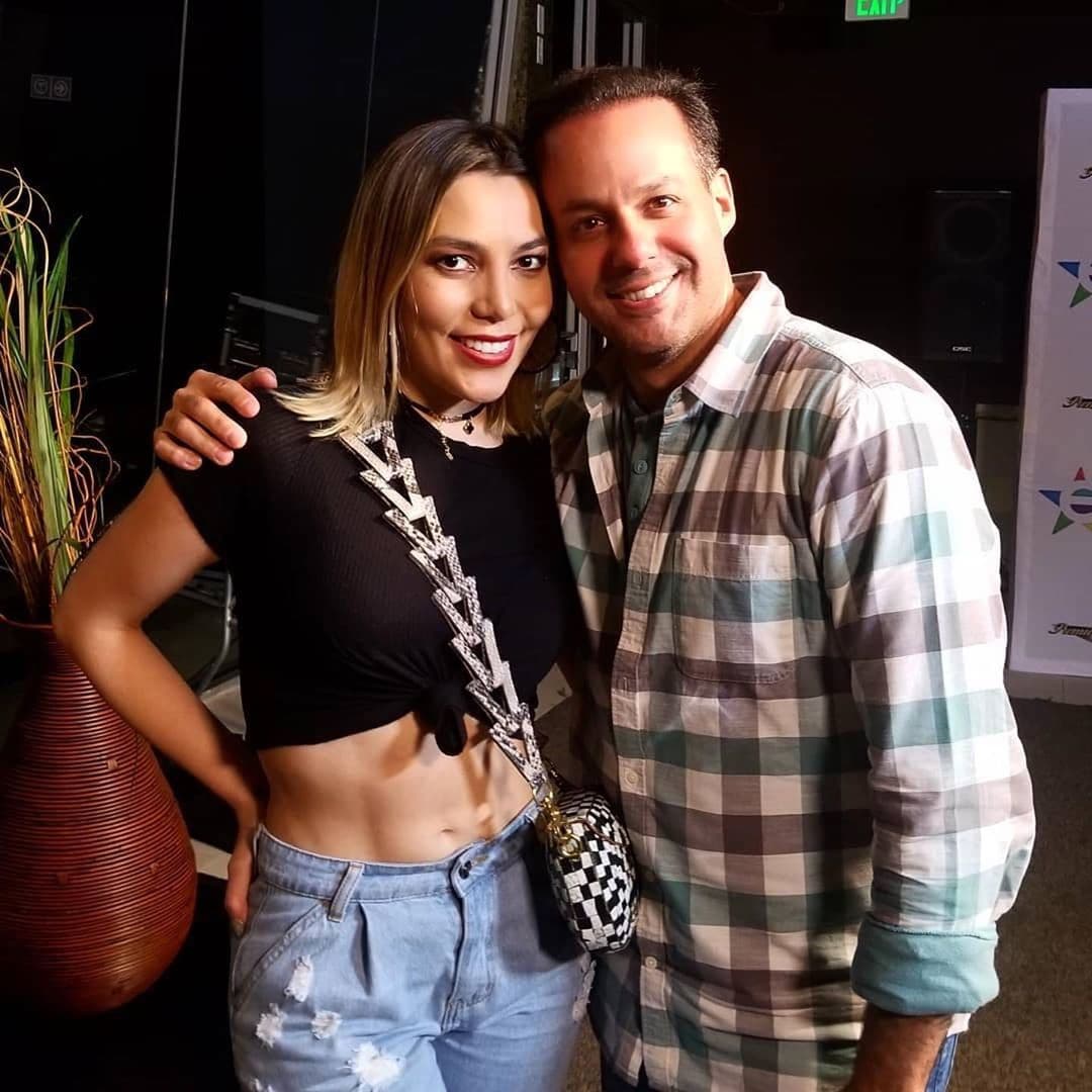 Frida Sofía y José Joel presumen encuentro y los fans les piden dueto