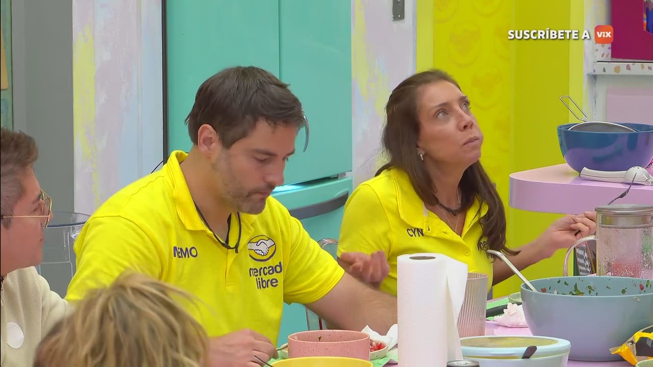La Jefa se da cuenta de lo que Cynthia hizo tras la salida de Gala y le hace fuerte exigencia; ella no se deja y le contesta