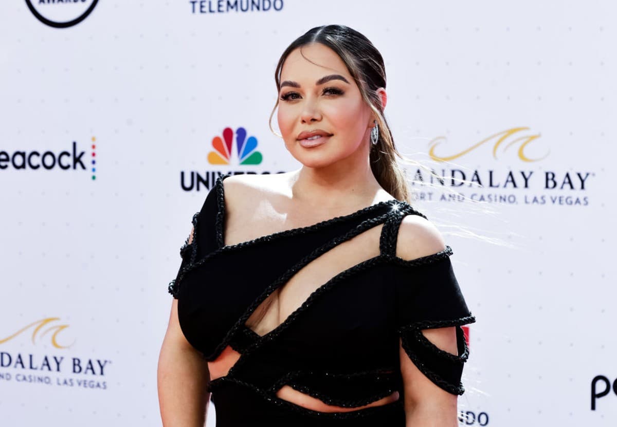 Chiquis Rivera deja en shock al transformarse en Barbie