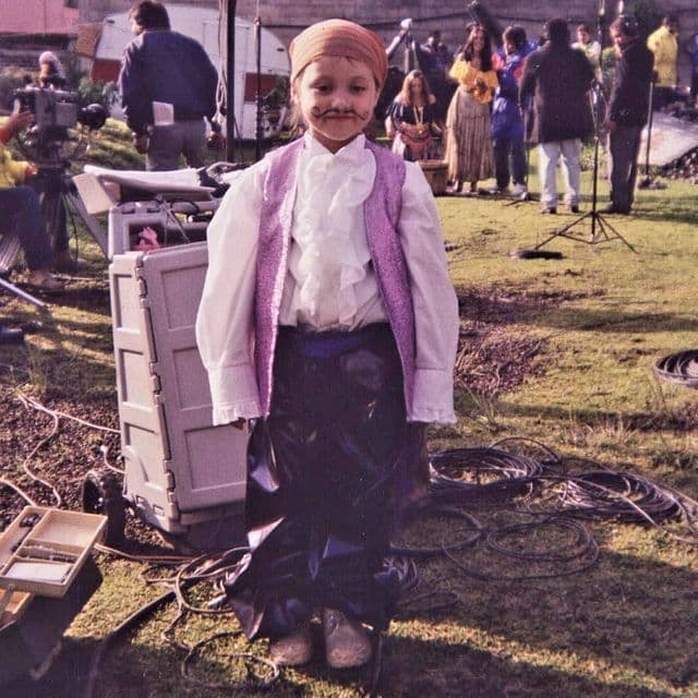 Y es que destacó que su cambio de actriz infantil a adolescente complicó mucho que se pudiera quedar con personajes pues no encajaba con el perfil de los papeles.