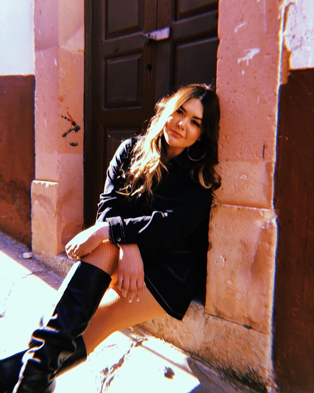 Tras anunciar su retiro, fans dan emotiva despedida a Yuridia en pleno concierto