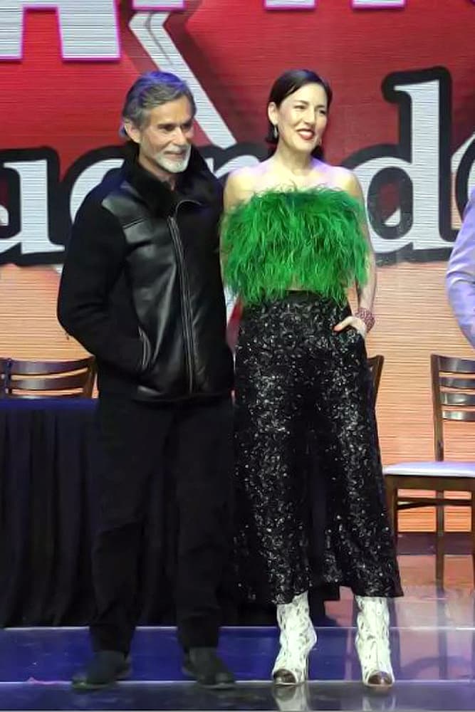 Humberto Zurita dedica poema a Stephanie Salas por su cumpleaños