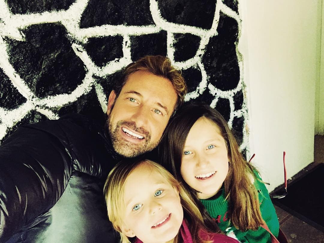 Elissa y Alexa son fruto de su matrimonio con Geraldine Bazán.