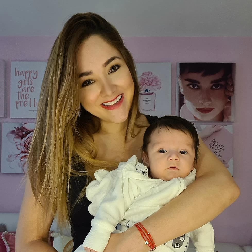 Hijo de Sherlyn protagoniza portada de revista y famosos reaccionan: ‘Esto es más que hermoso’