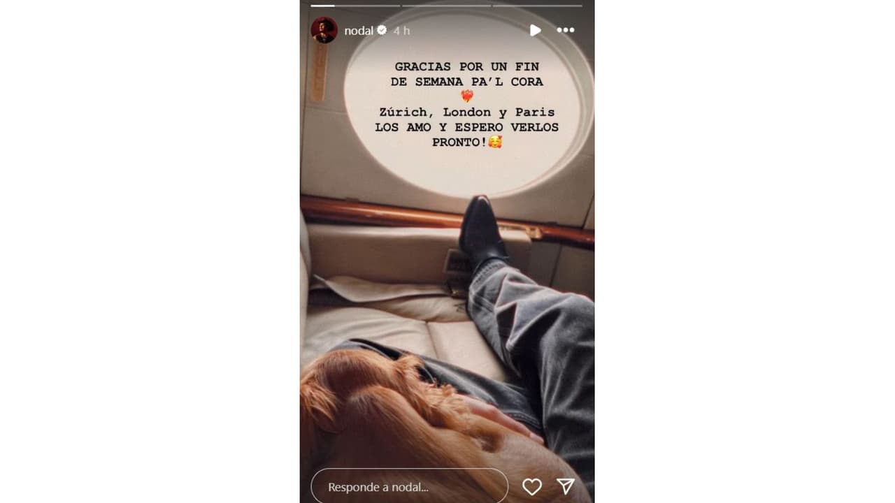 Nodal y su nuevo cachorro.