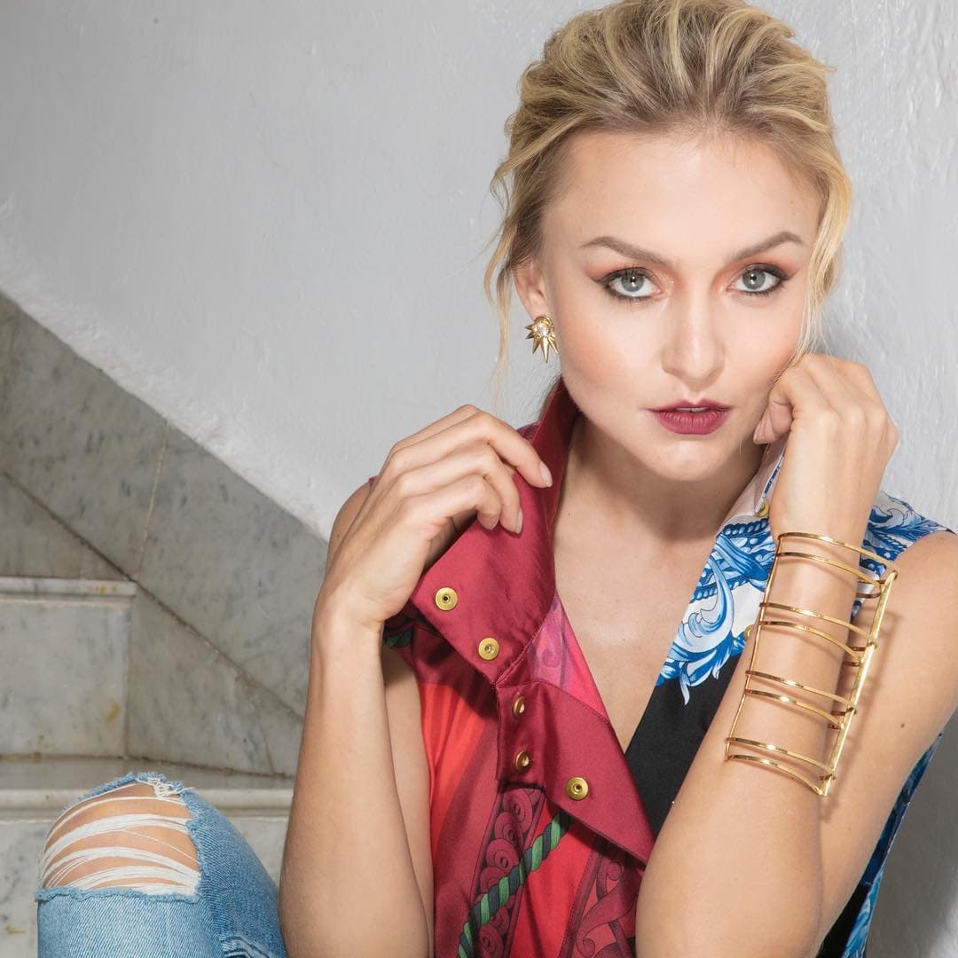 Angelique Boyer dice por qué sufrió bullying antes de cumplir 30 años