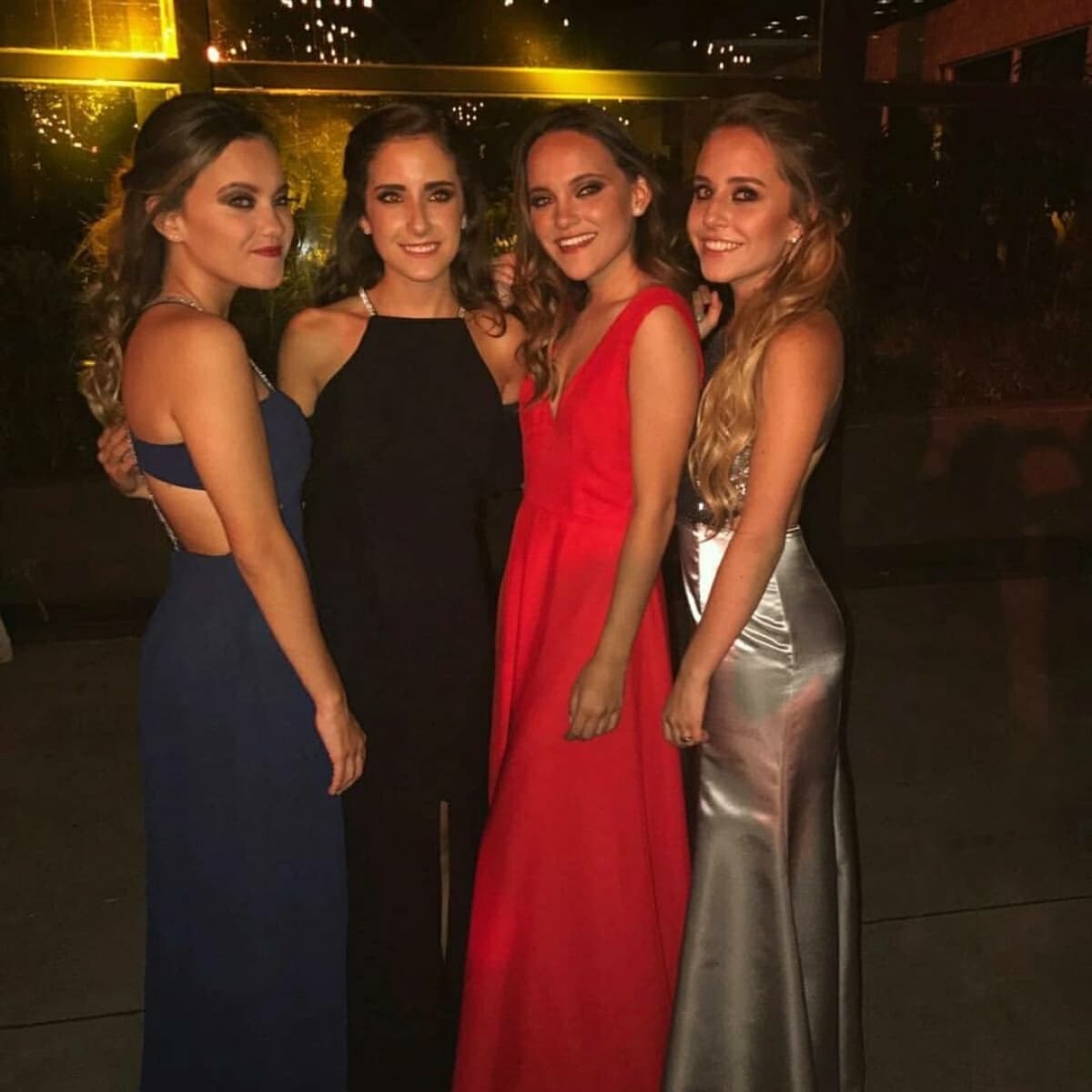 Su cuenta de Instagram es privada, mientras que su perfil de Facebook sí es público y comparte detalles de su vida.