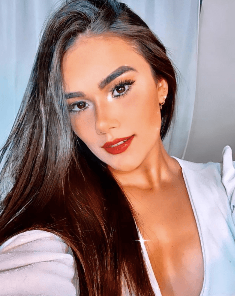 Muere reina de belleza brasileña a los 21 años en plena cirugía