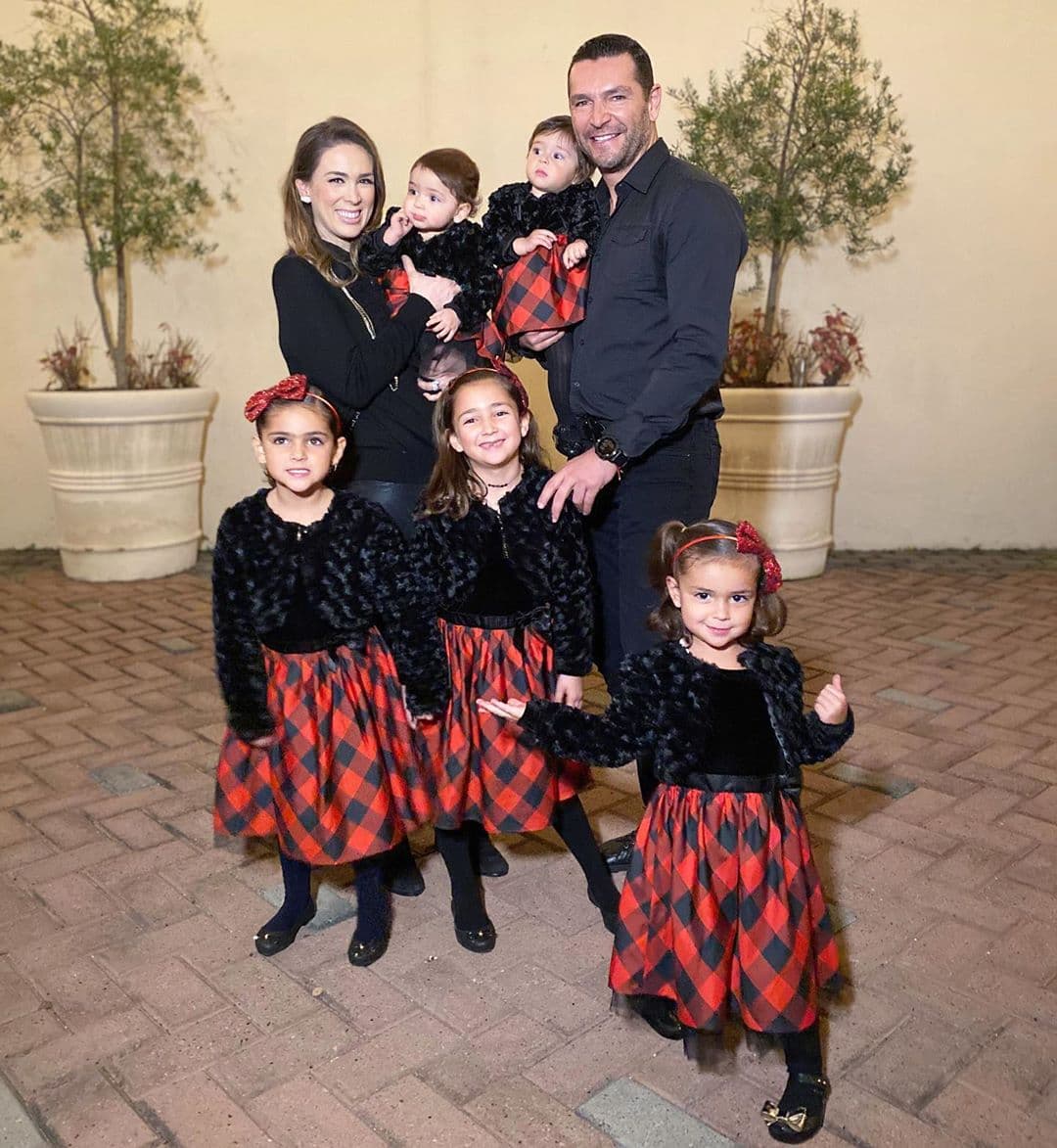 Jacky Bracamontes se reencuentra con su familia y celebra el cumpleaños de su hija mayor