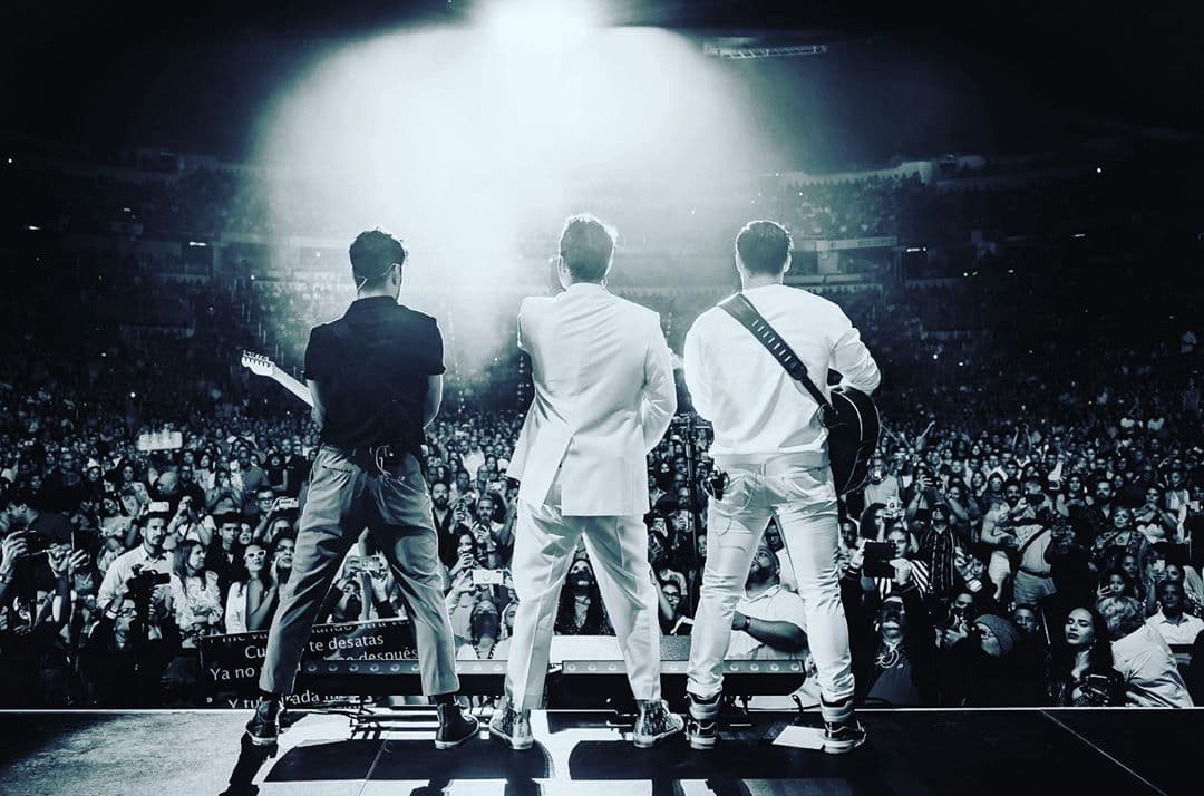 J Balvin se muestra 'Indeciso' en su nueva colaboración con Reik