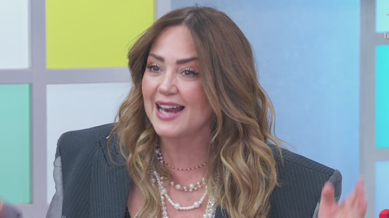 Andrea Legarreta hace repentina pausa en pleno programa Hoy y comparte inesperado mensaje sobre su novio