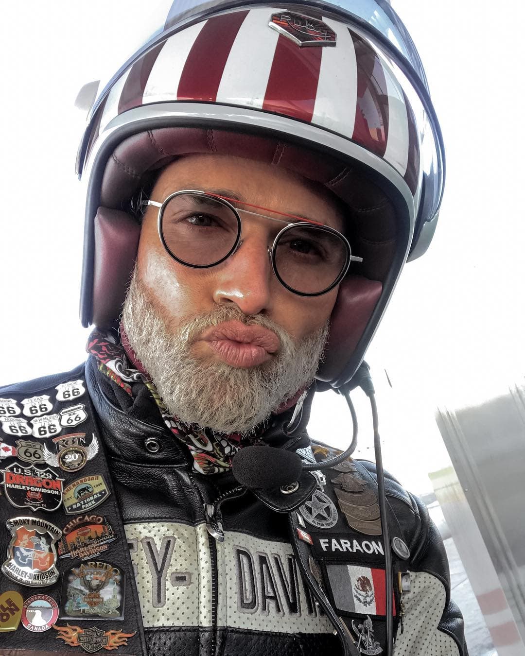 Tanto el actor como Boyer han destacado que pese a la distancia se siguen amando igual