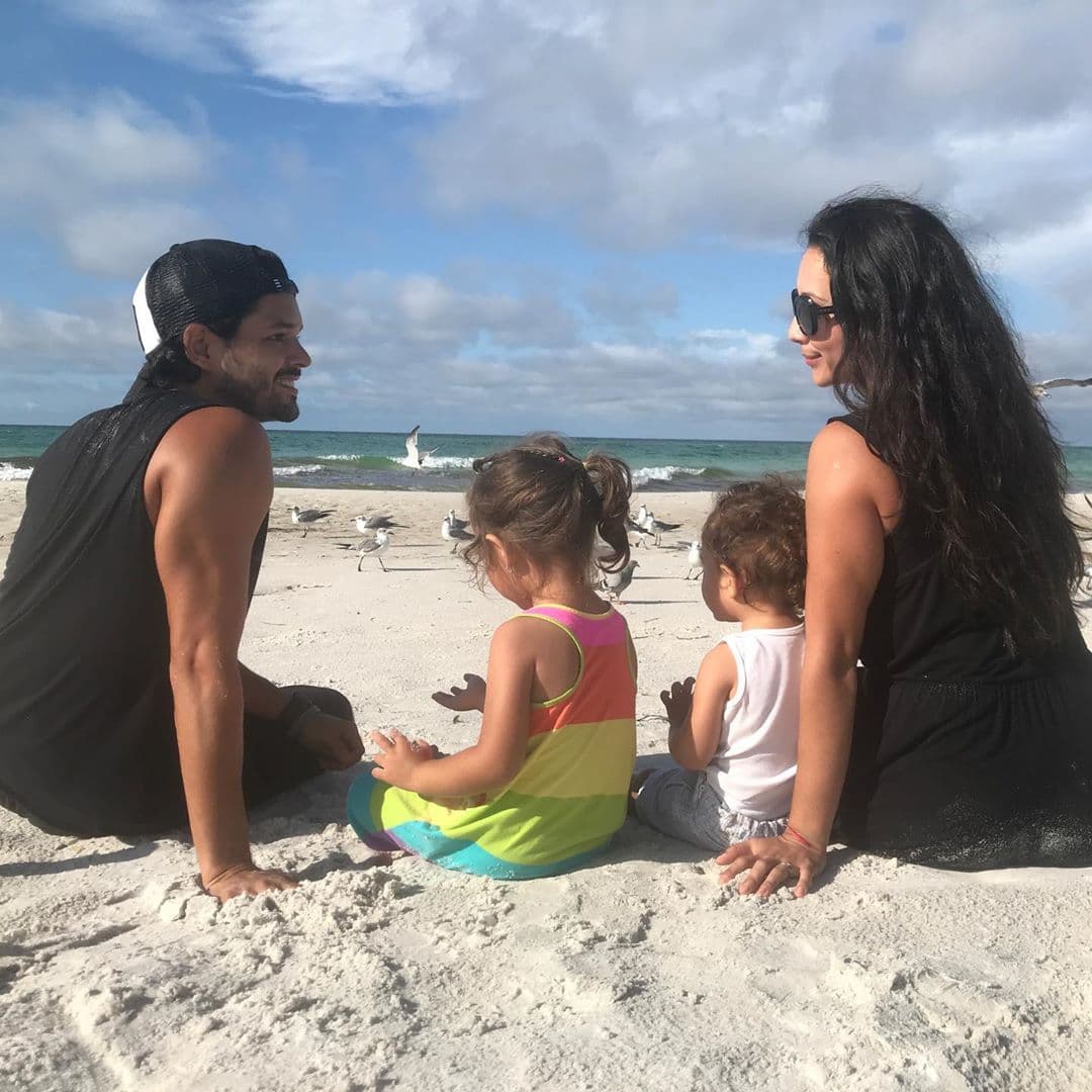 El actor siguió participando en telenovelas, series y películas mexicanas. En el aspecto personal, se casó y tuvo dos hijas: Julieta y Alaïa.