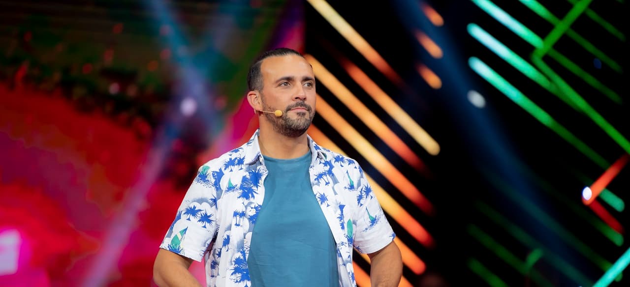 Ricardo Margaleff rompe en llanto en Me Caigo de Risa con mensaje de amor