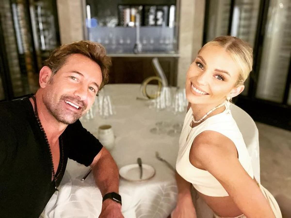 A tan solo unos días de someterse a un cambio de look, Irina Baeva vuelve a colocarse en los titulares de la prensa pero ahora por protagonizar arriesgadas fotos en bikini durante sus vacaciones con Gabriel Soto.