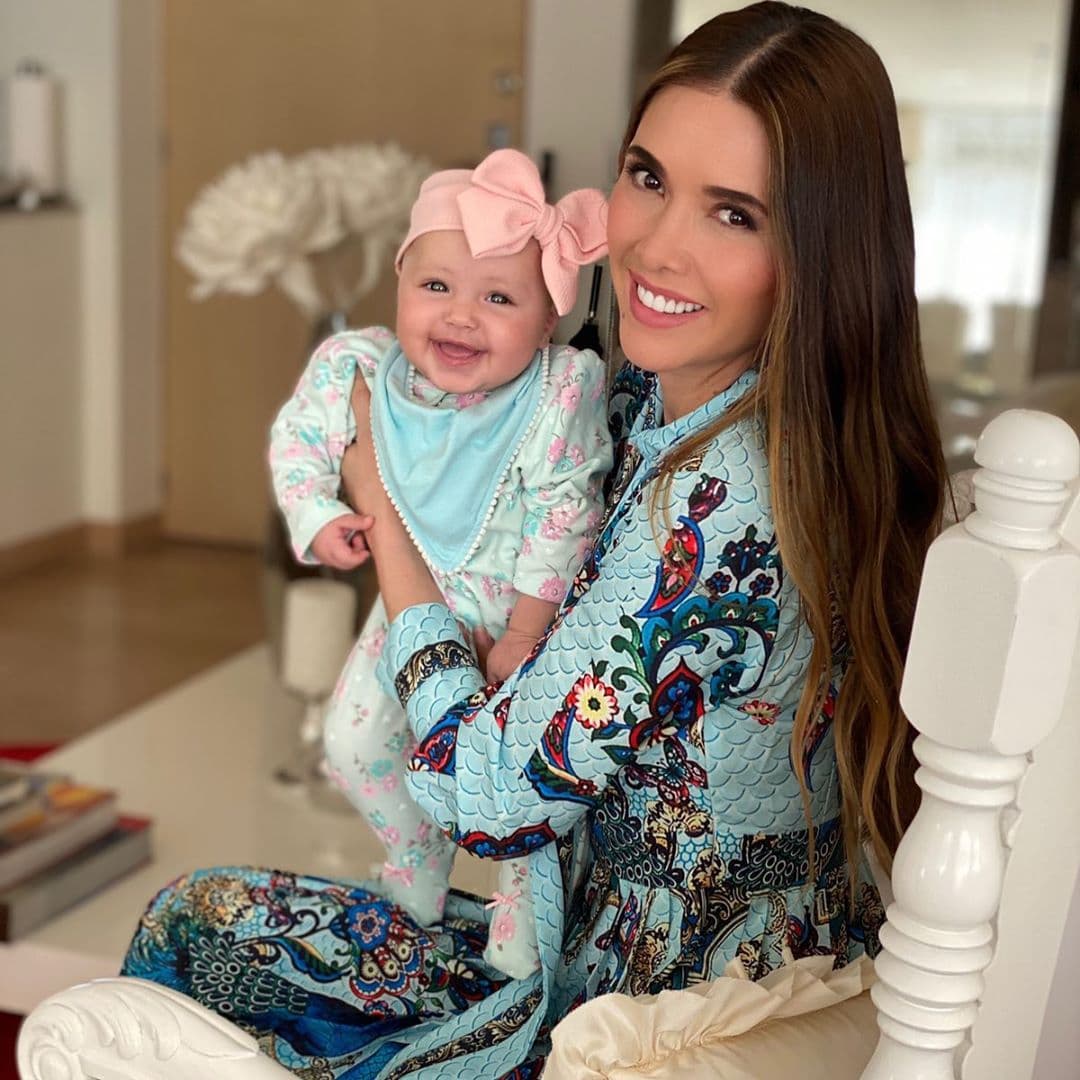 Mientras su ex muestra el rostro de sus otros hijos, Marlene Favela presume primer diente de Bella