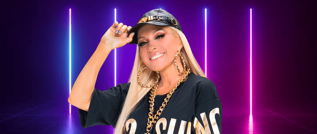 Yuri abandona foro de ¿Quién es la Máscara? pero regresa en brazos de Juanpa Zurita