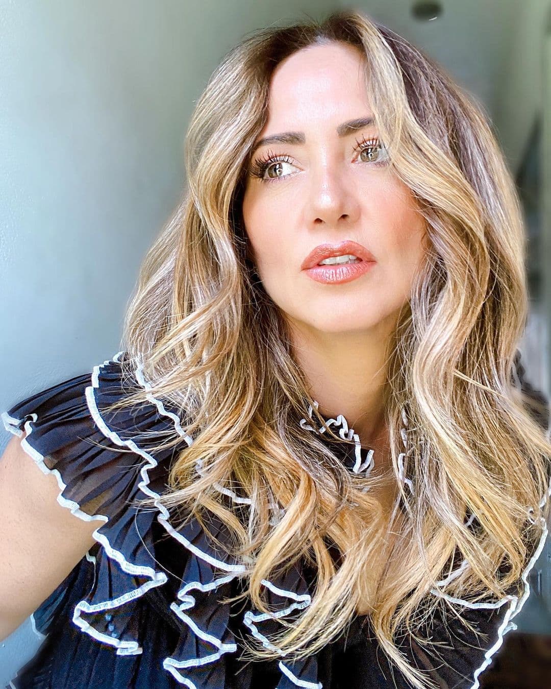 Andrea Legarreta cautiva con traje de baño y famosos reaccionan: ‘Qué bárbara’