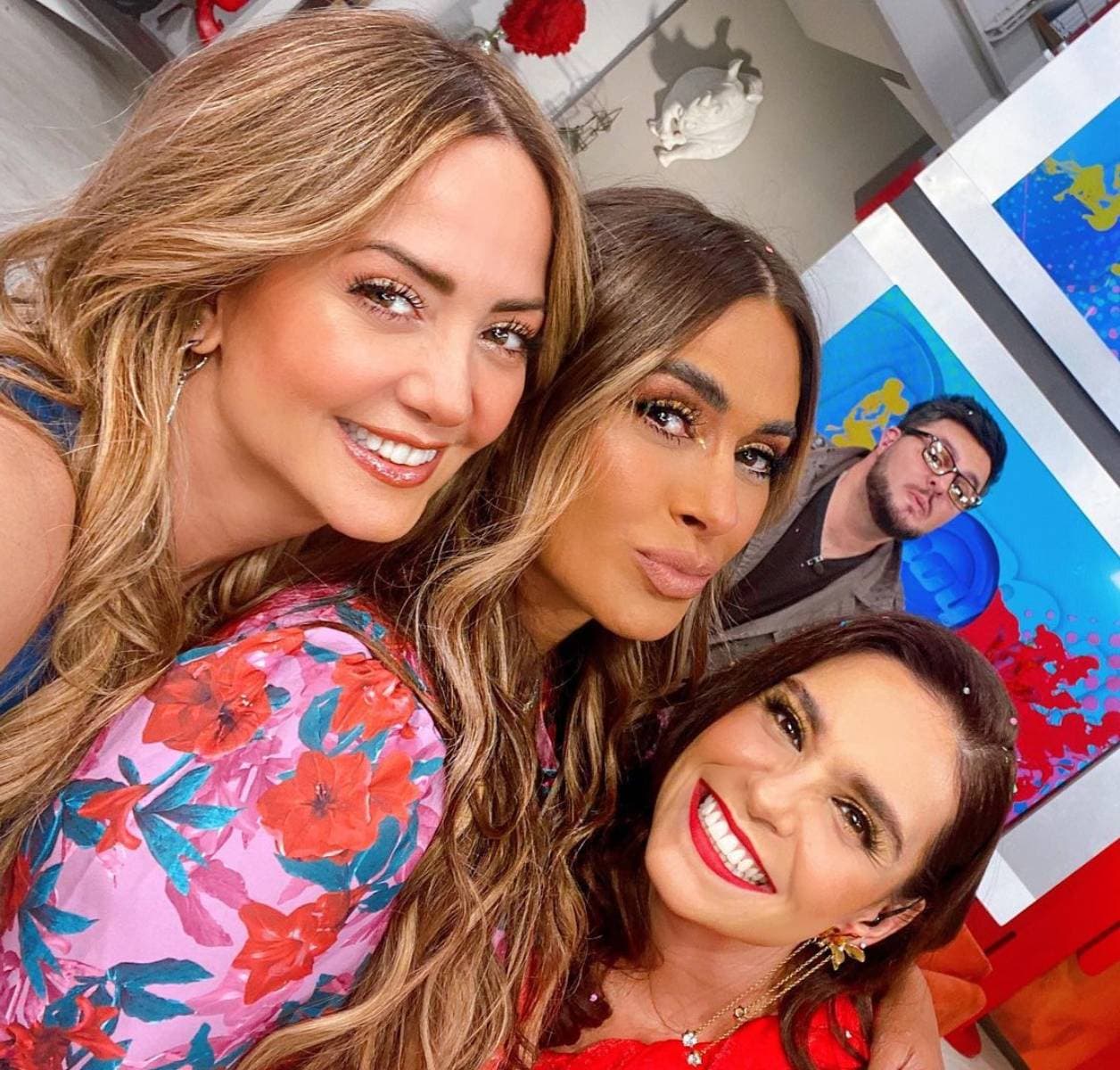 Andrea Legarreta revela si ha pensado en dejar Hoy y por fin confiesa si es amiga de Galilea Montijo