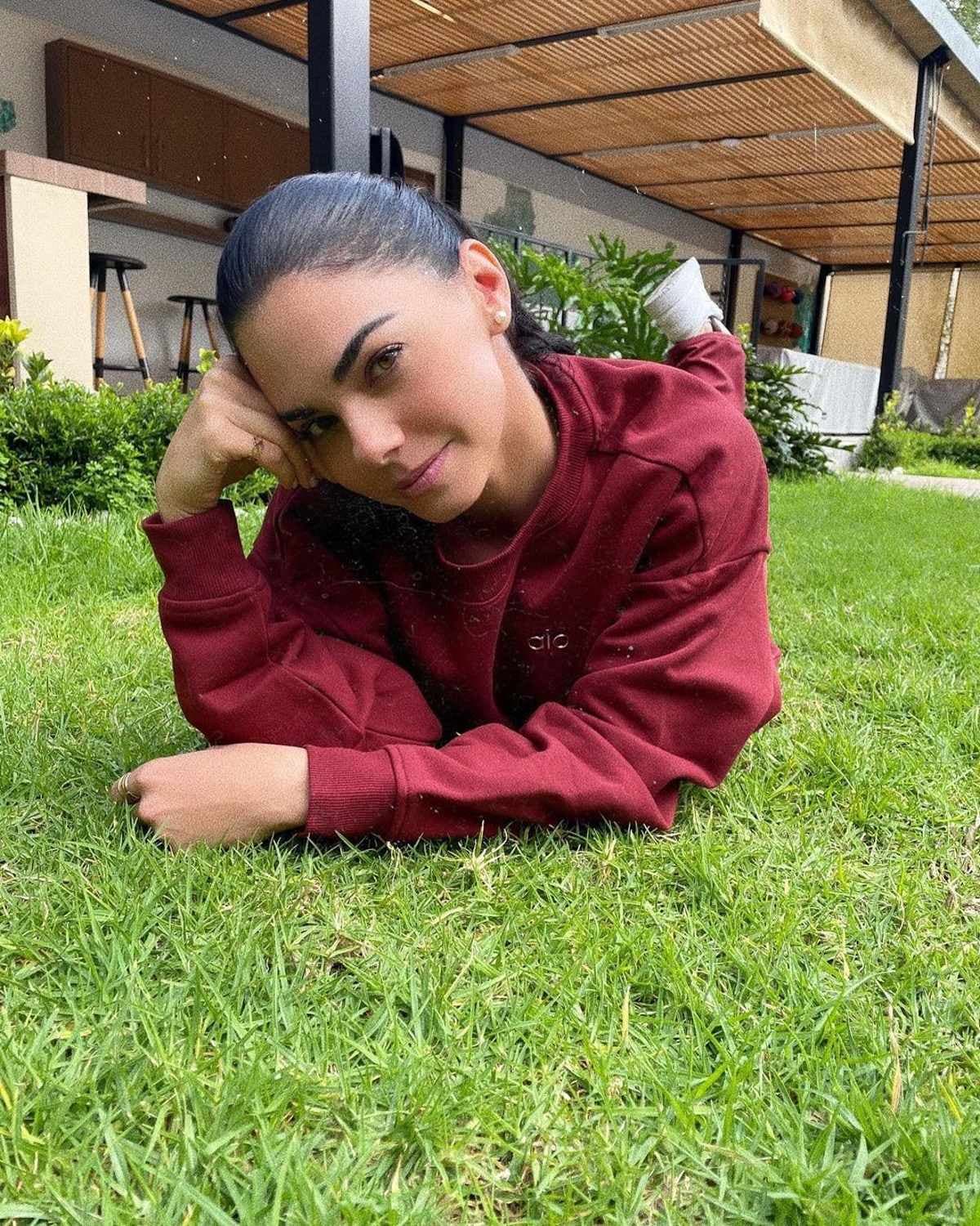 Livia Brito presume como nunca antes a su papá que es actor de telenovelas.