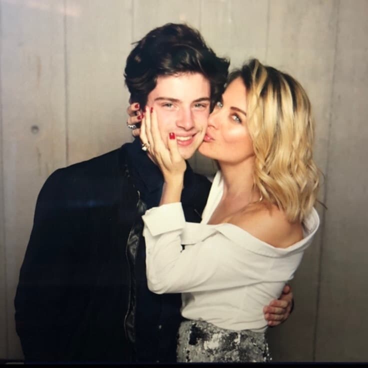Aunque Ludwika Paleta trata de mantener a sus hijos alejados de los medios, sí ha publicado en redes sociales fotografías en las que muestra lo grande y guapo que está su primogénito Nicolás, de 19 años.