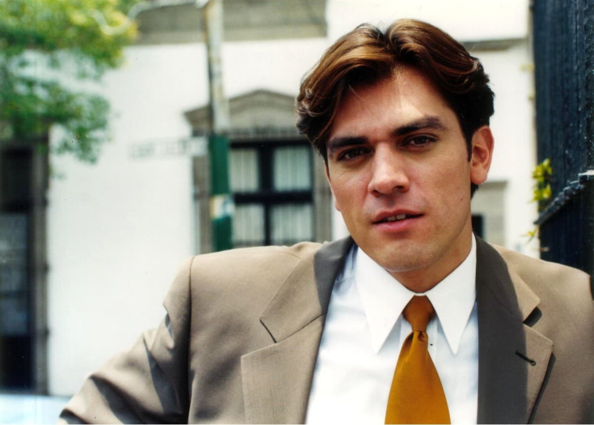Así se veía Jorge Salinas al inicio de su carrera.