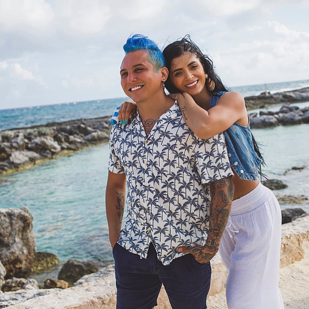 Edwin Luna y Kimberly Flores echan la casa por la ventana por segundo aniversario de bodas