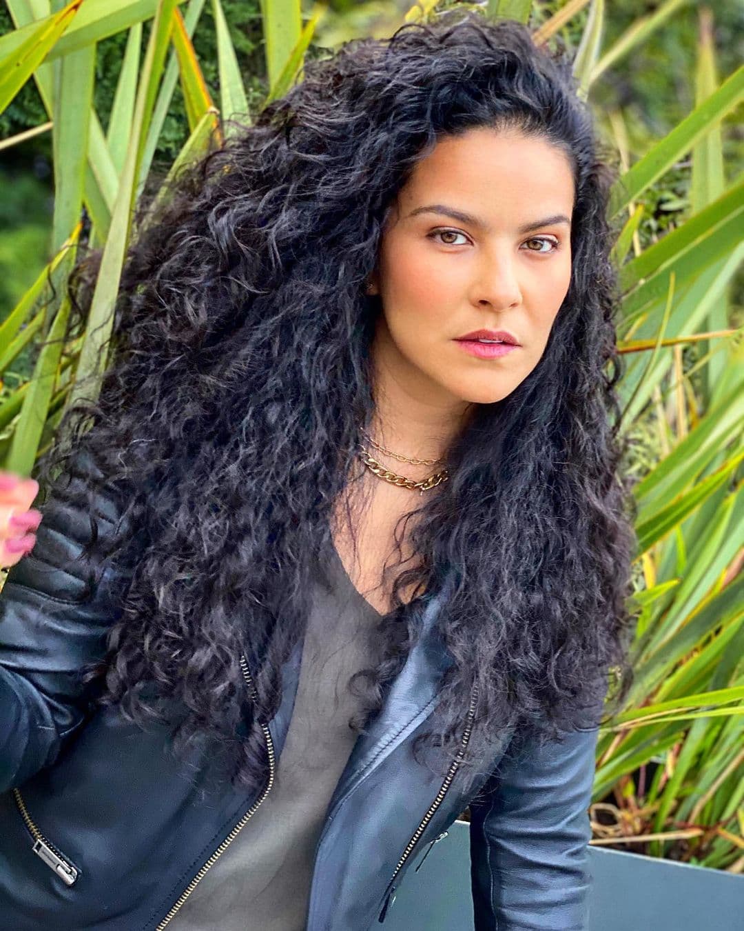 Litzy está de luto y conmueve con desgarrador mensaje de despedida: ‘Estoy destrozada’