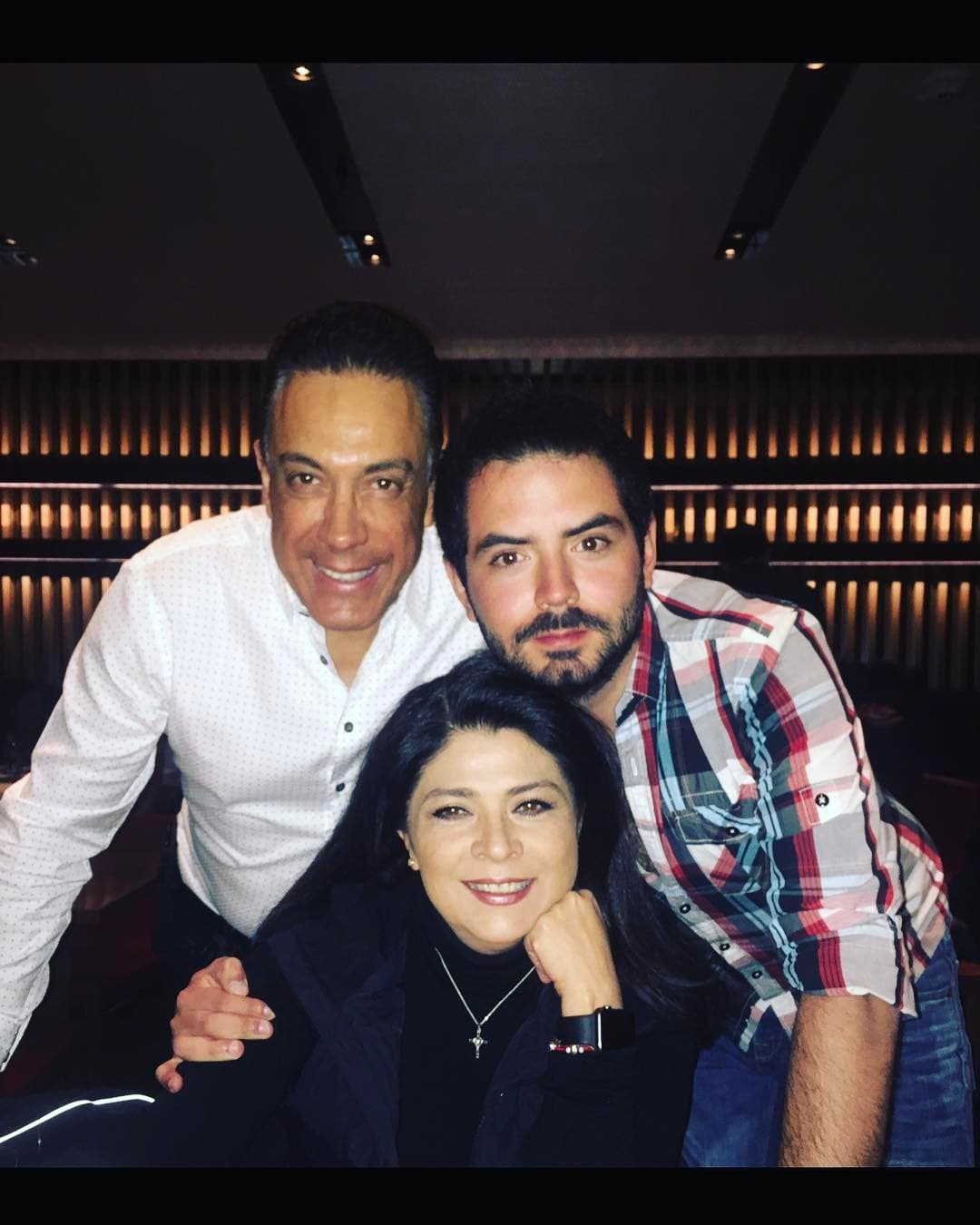 José Eduardo Derbez confiesa cómo reaccionó al saber que Victoria Ruffo se casaría con Omar Fayad