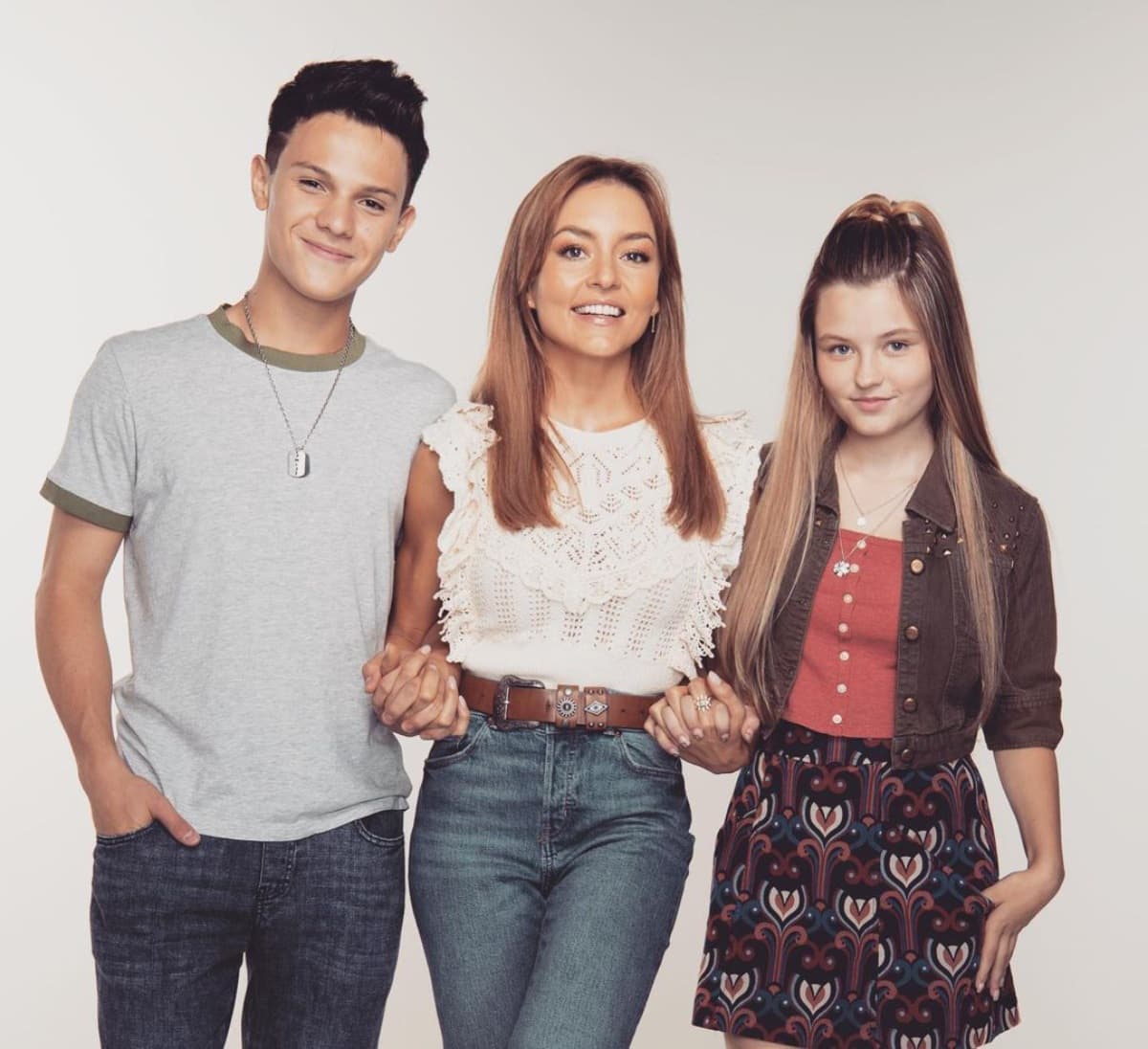 La joven actriz apareció irreconocible en redes sociales