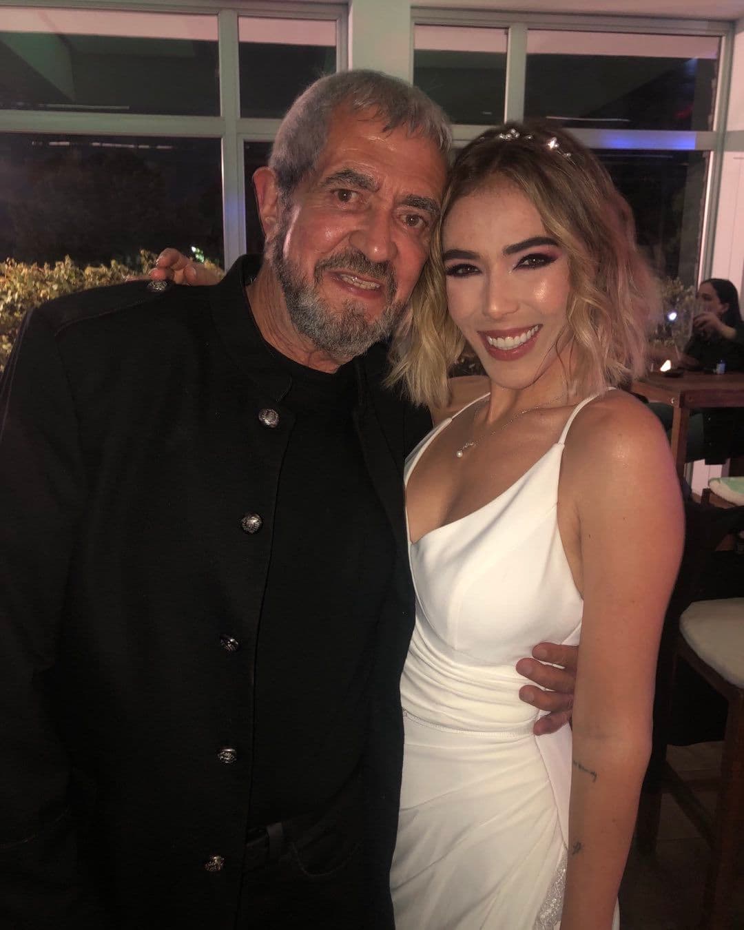 Daniela Ibáñez se desempeña como actriz y cantante en los '2000s pop tour', pues fue parte del mundo televisivo gracias a su papá Manuel 'El Flaco' Ibáñez.