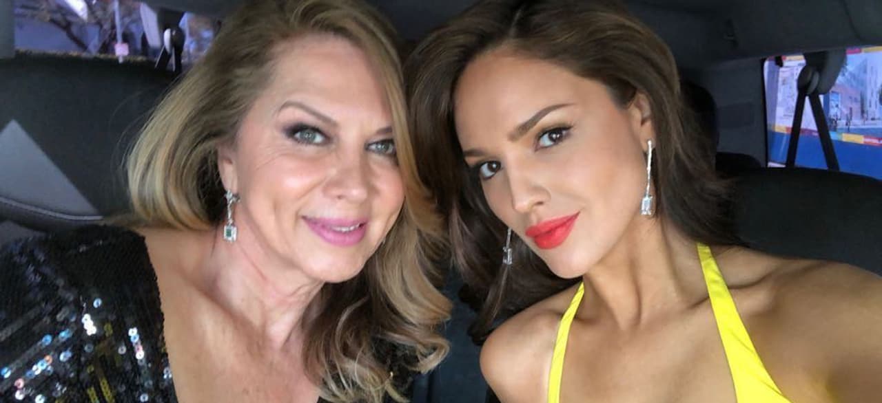 Eiza González disfruta de unas vacaciones en Londres con su madre
