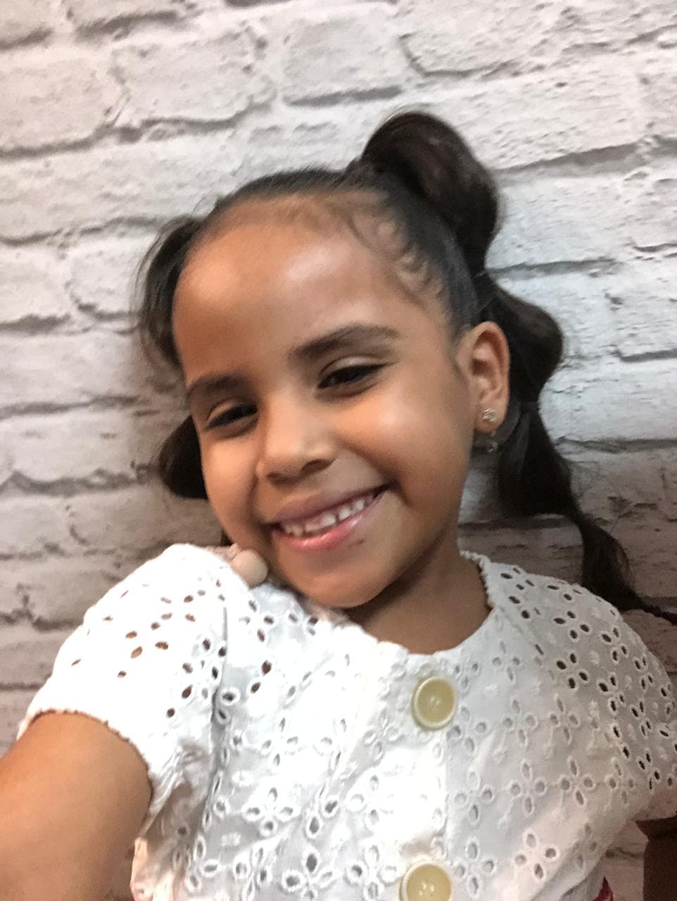 Beba es toda ternura, ella siempre tiene una gran sonrisa ante toda situación.
