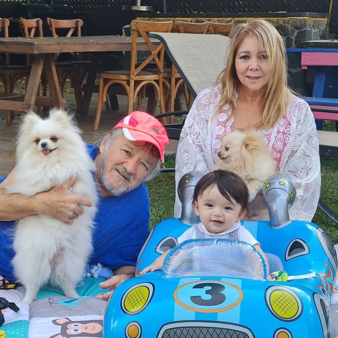 Sherlyn precisó que mientras ella se encuentre grabando este proyecto, su hijo André estará a cargo de sus abuelos maternos, quienes están fascinados de pasar más tiempo con el pequeño.