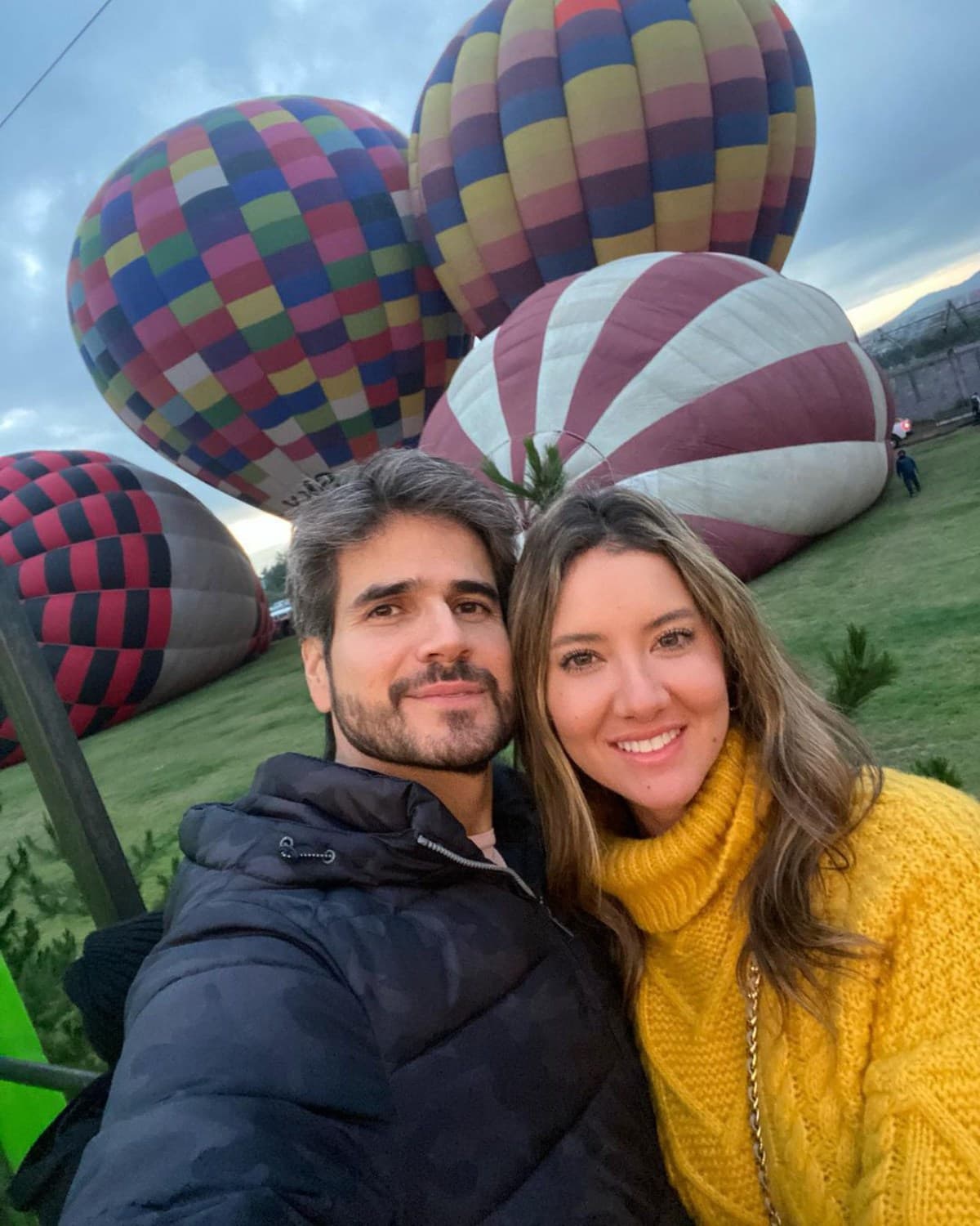 Daniel Arenas presenta a su nueva familia tras rumores con Daniella Álvarez