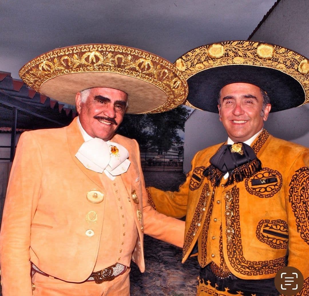 Vicente Fernández sigue luchando por su vida; familia revela su verdadero estado de salud.