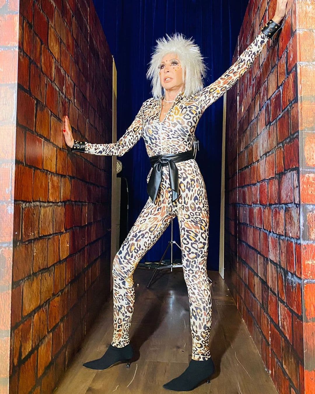 Laura Bozzo no se mide y lanza mensaje a quienes la critican por su edad