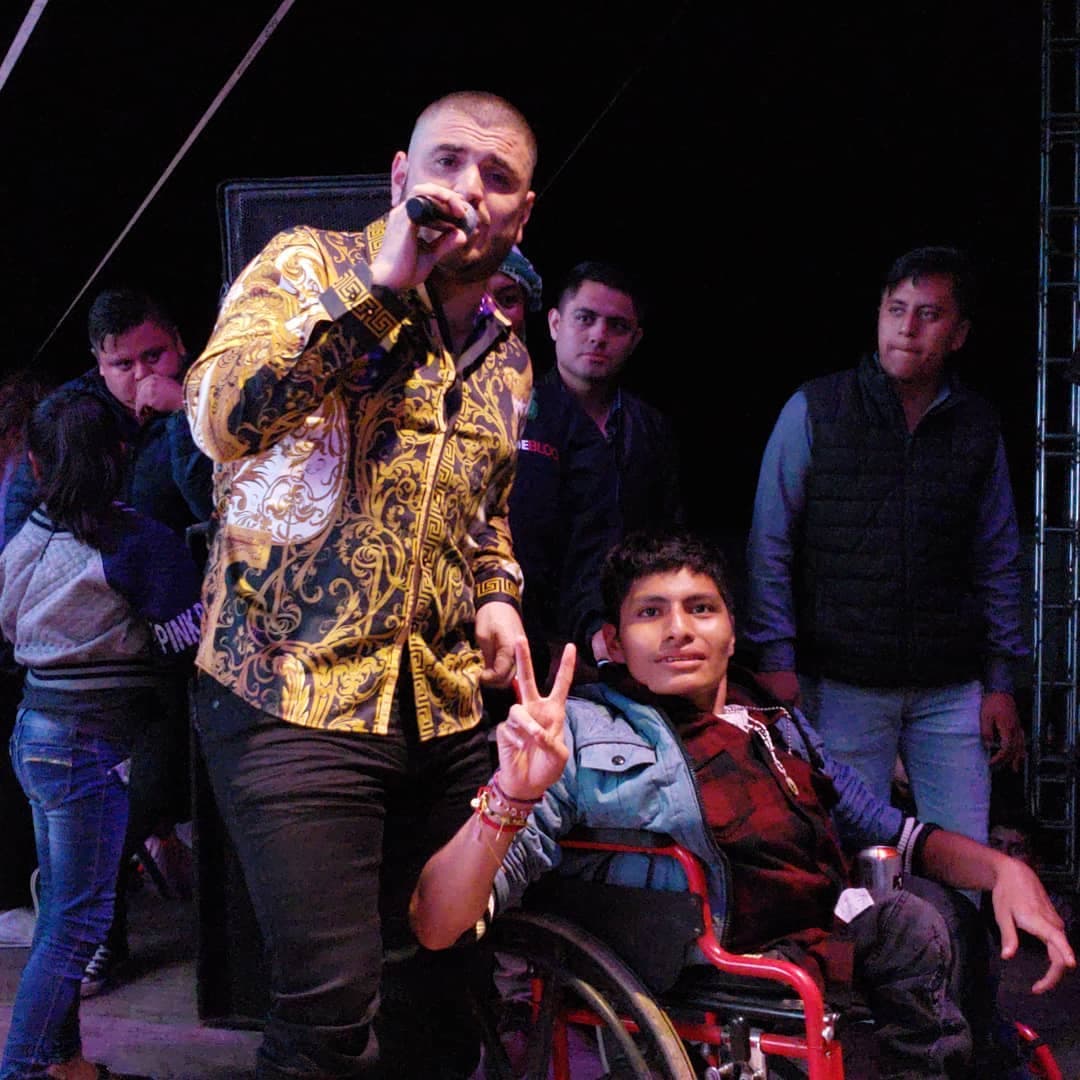 Otra gran sorpresa que preparó el Komander para todos sus invitados fue el show de fuegos artificiales que hubo durante la celebración.