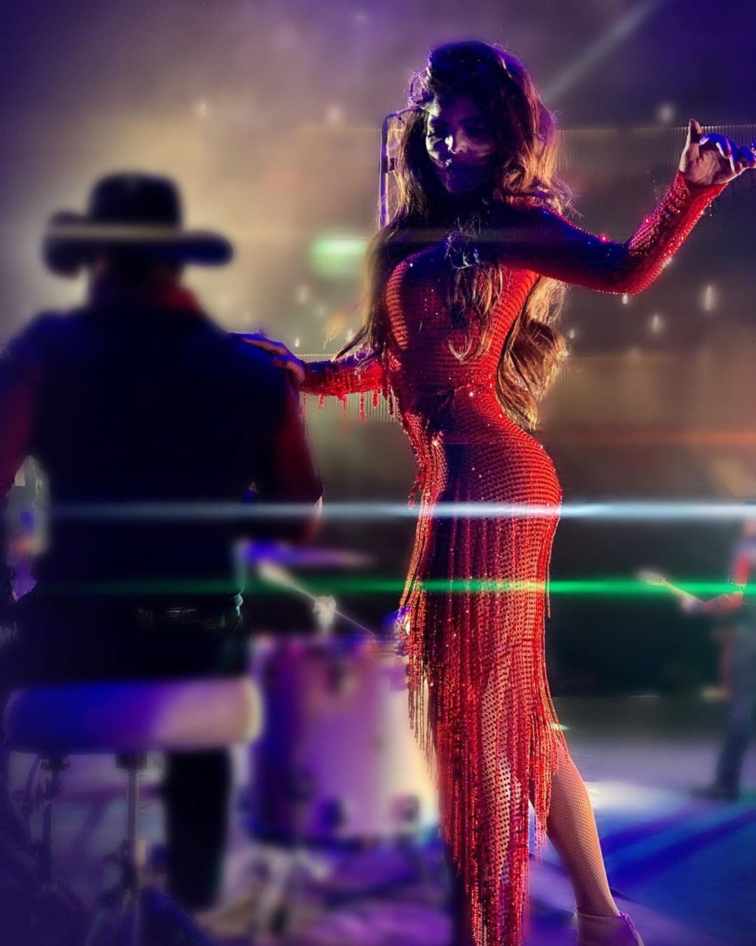 Ana Bárbara confirma fecha para su dueto inédito con Bronco