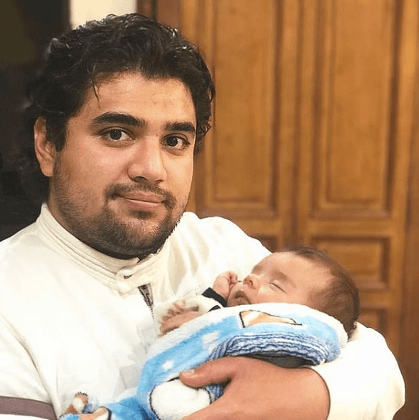 Incluso, desde que nació Maximiliano, el hijo de Zoraida, en septiembre de 2020, el joven ha dejado ver que no solo conoce a su sobrino, sino que siente un gran cariños por él, como lo constató con esta imagen publicada el 31 de octubre del mismo año, y en la que apuntó: "Max, te amo con todo mi corazón".