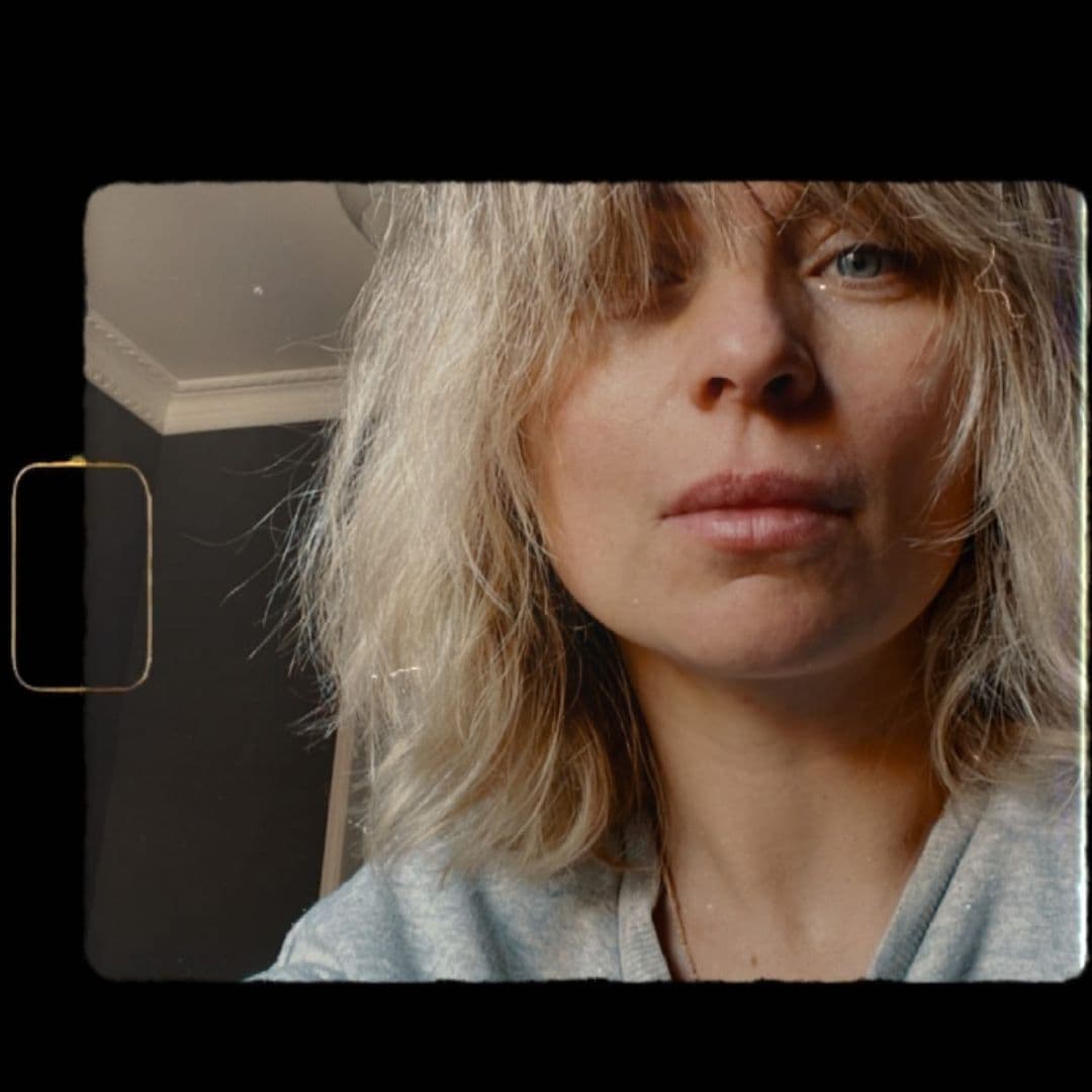 Seis looks con pelo corto de Ludwika Paleta que puedes recrear