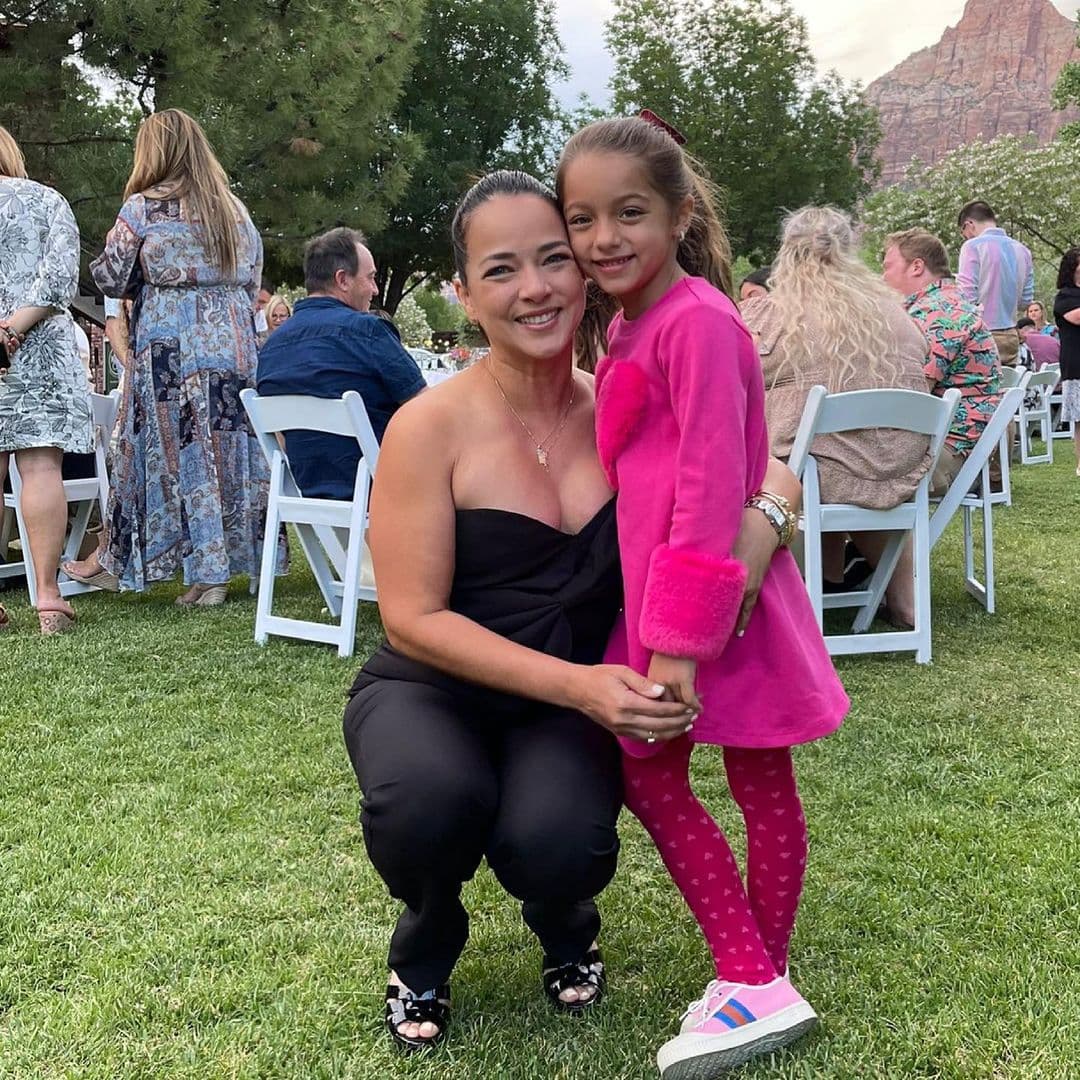 Adamari López, totalmente transformada, y su hija Alaïa cautivan convertidas en princesas