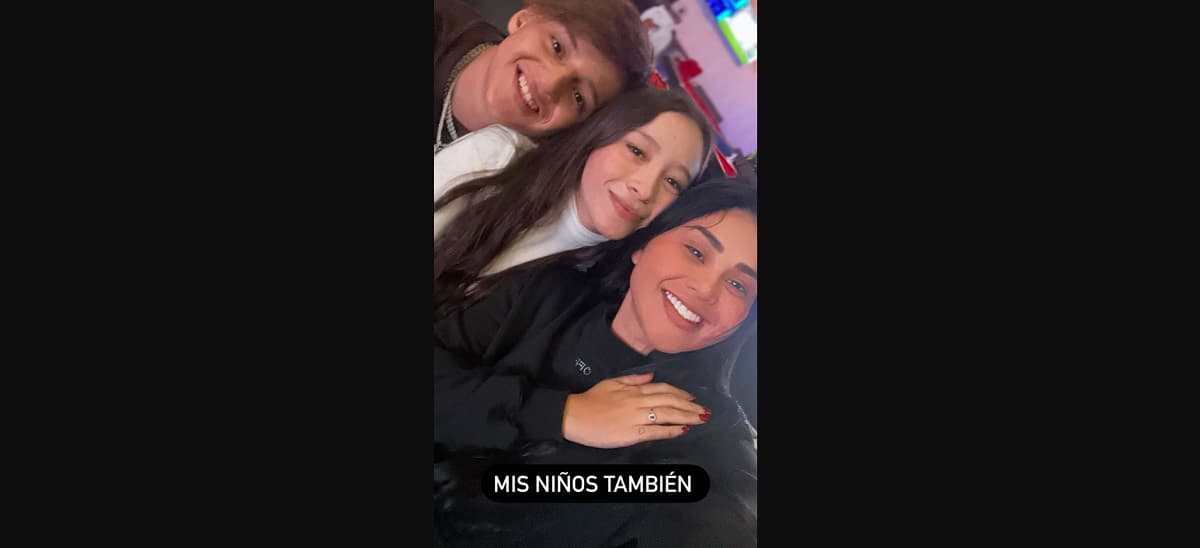 Gomita dejó ver que contó con el apoyo de su hermano menor