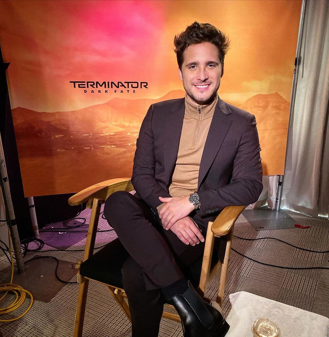 Este año, entre sus proyectos más destacados estuvo su participación en “Terminator: Dark Fate” junto a Arnold Schwarzenegger.