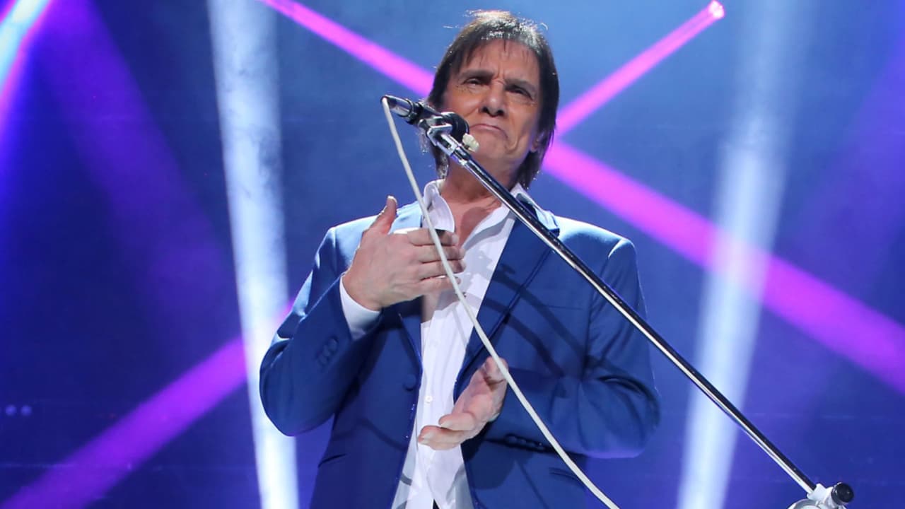 Roberto Carlos enciende alarmas tras ser hospitalizado de emergencia en Brasil: Esto sabemos