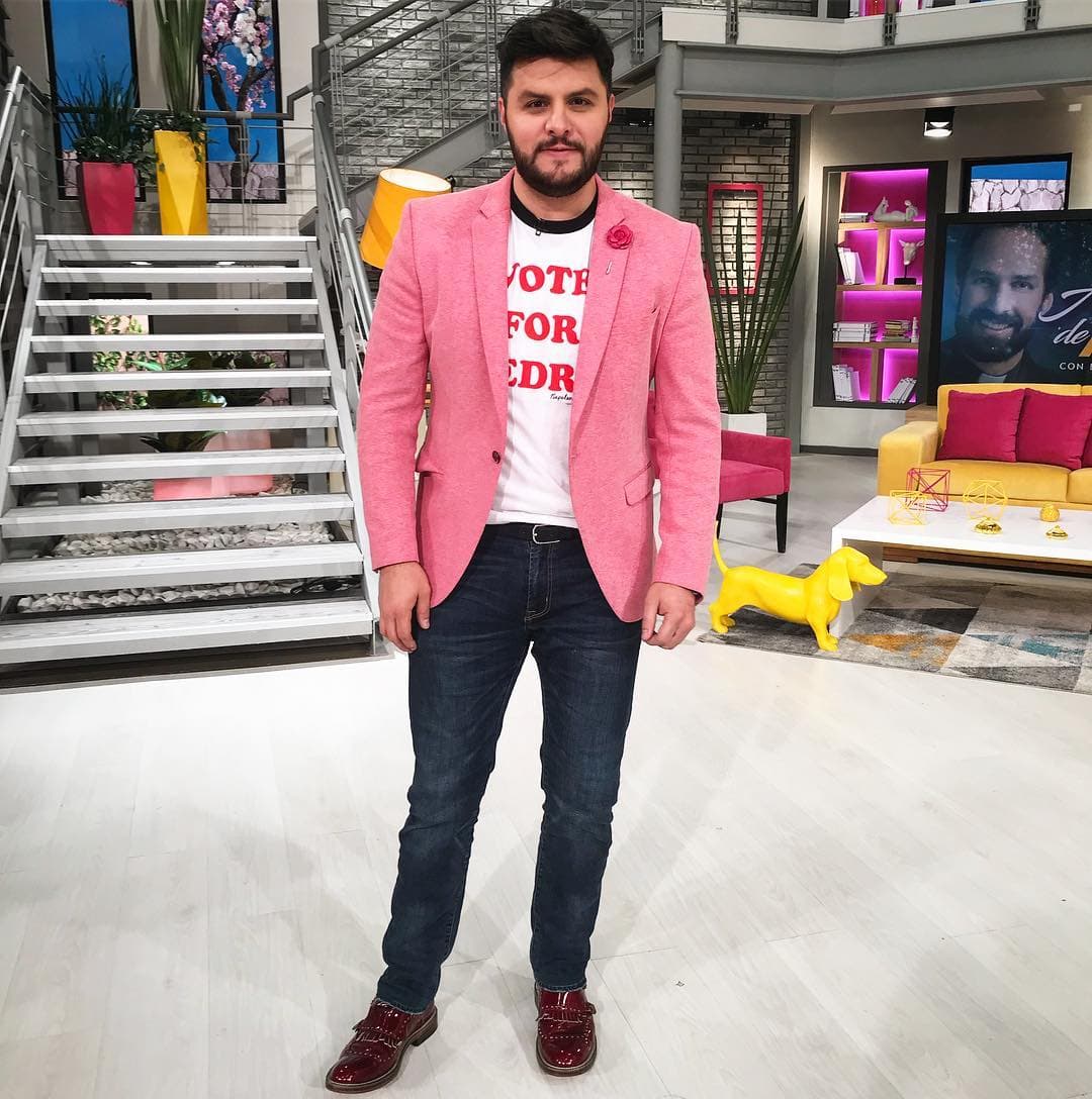 Es hijo del fallecido conductor Paco Stanley.