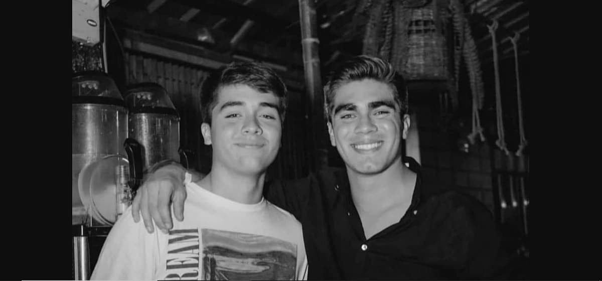 Santiago y Emilio causaron revuelo por la foto que compartió la ex del actor