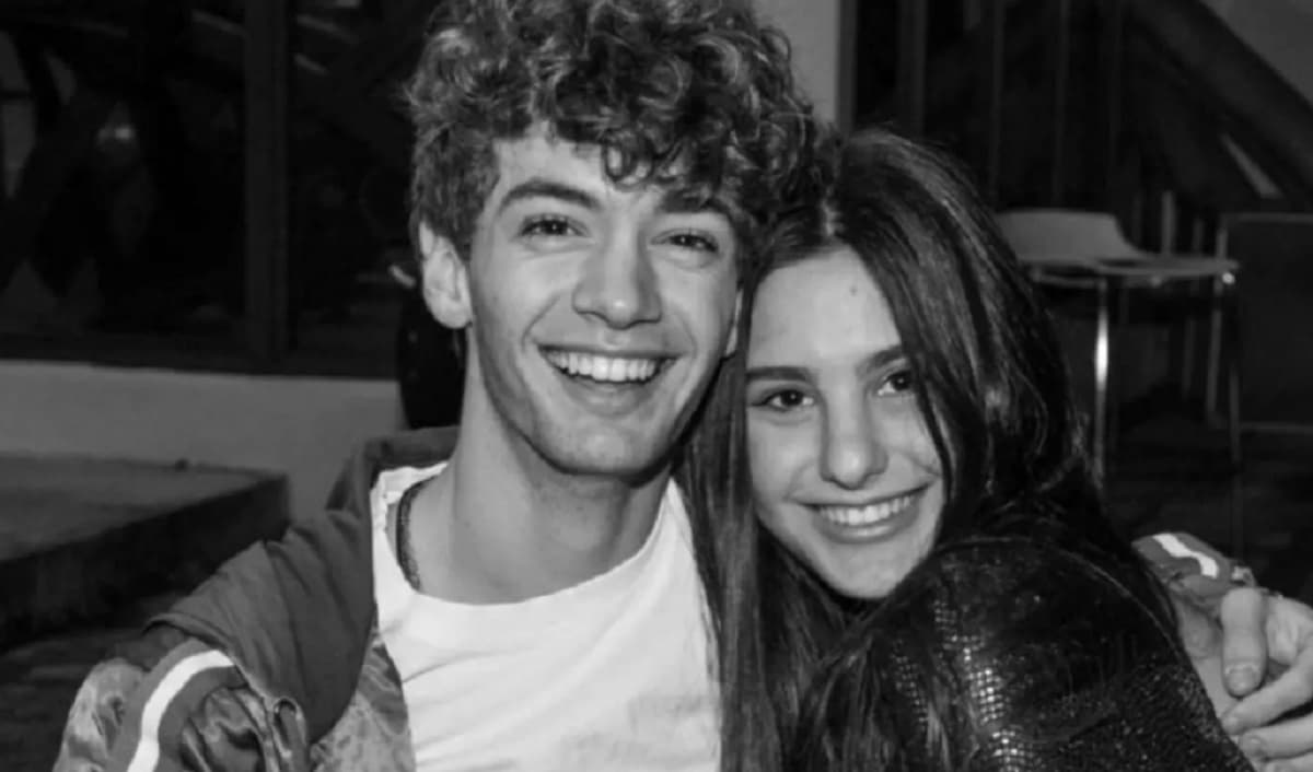 La joven pareja no deja de presumir su amor en redes sociales