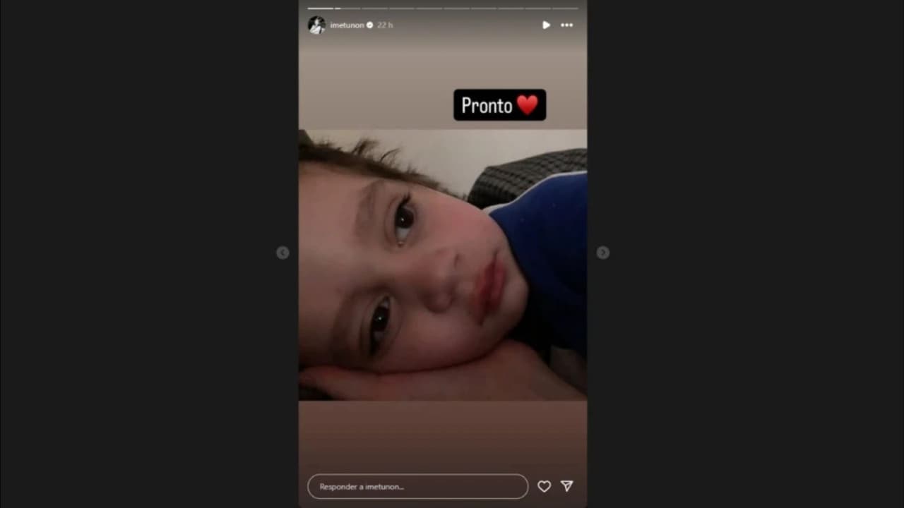 Imelda Tuñón comparte una antigua foto de su hijo José Julián